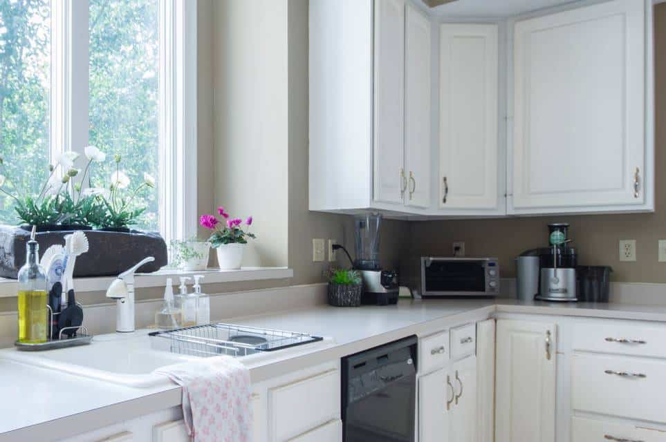 Cleaning Kitchen Countertop Appliances